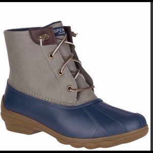 New Sperry Syren Gulf Dark Grey boots. Size 7